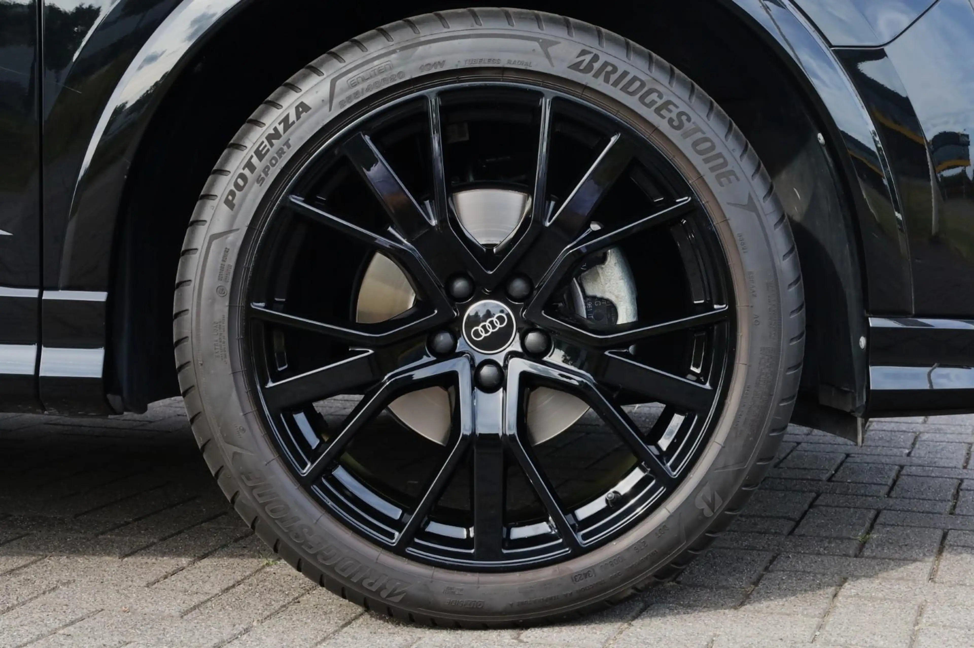 Audi Q3 Sportback 35 TFSI Standkachel l Trekhaak l Pano l — photo 5