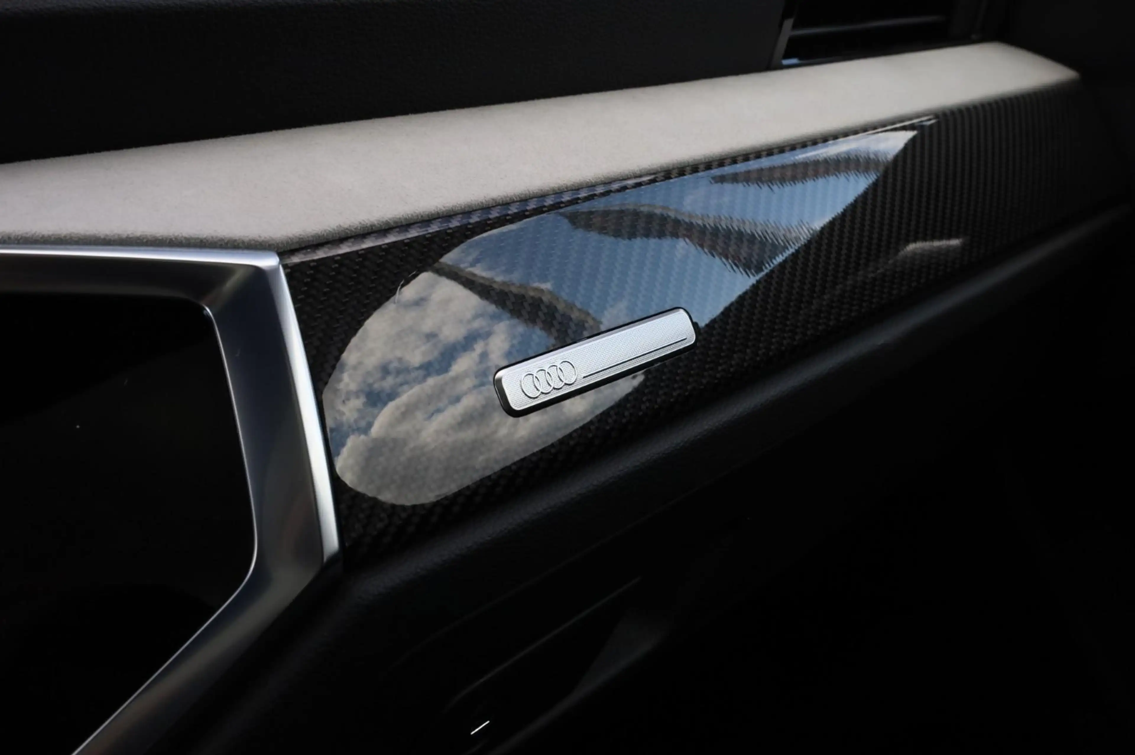 Audi Q3 Sportback 35 TFSI Standkachel l Trekhaak l Pano l — photo 20