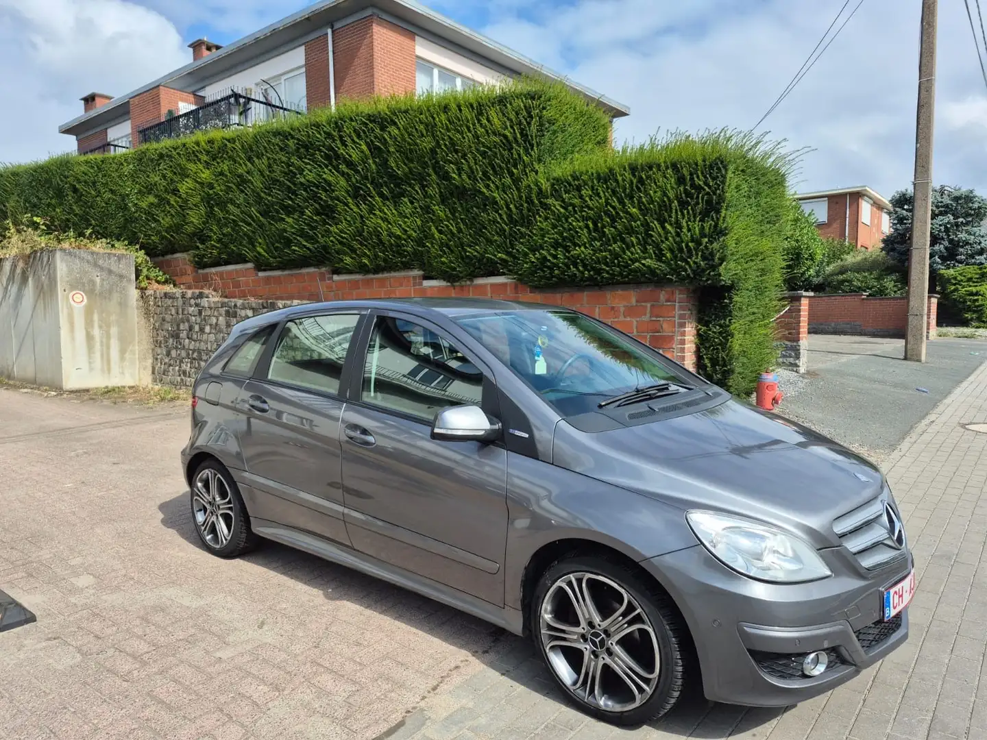 Mercedes-Benz B 170 PRETE A IMMATRICULER - GARANTIE 1 AN Šedá - 1