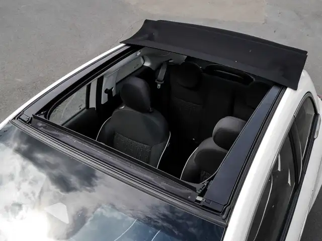 Fiat 500e view 14