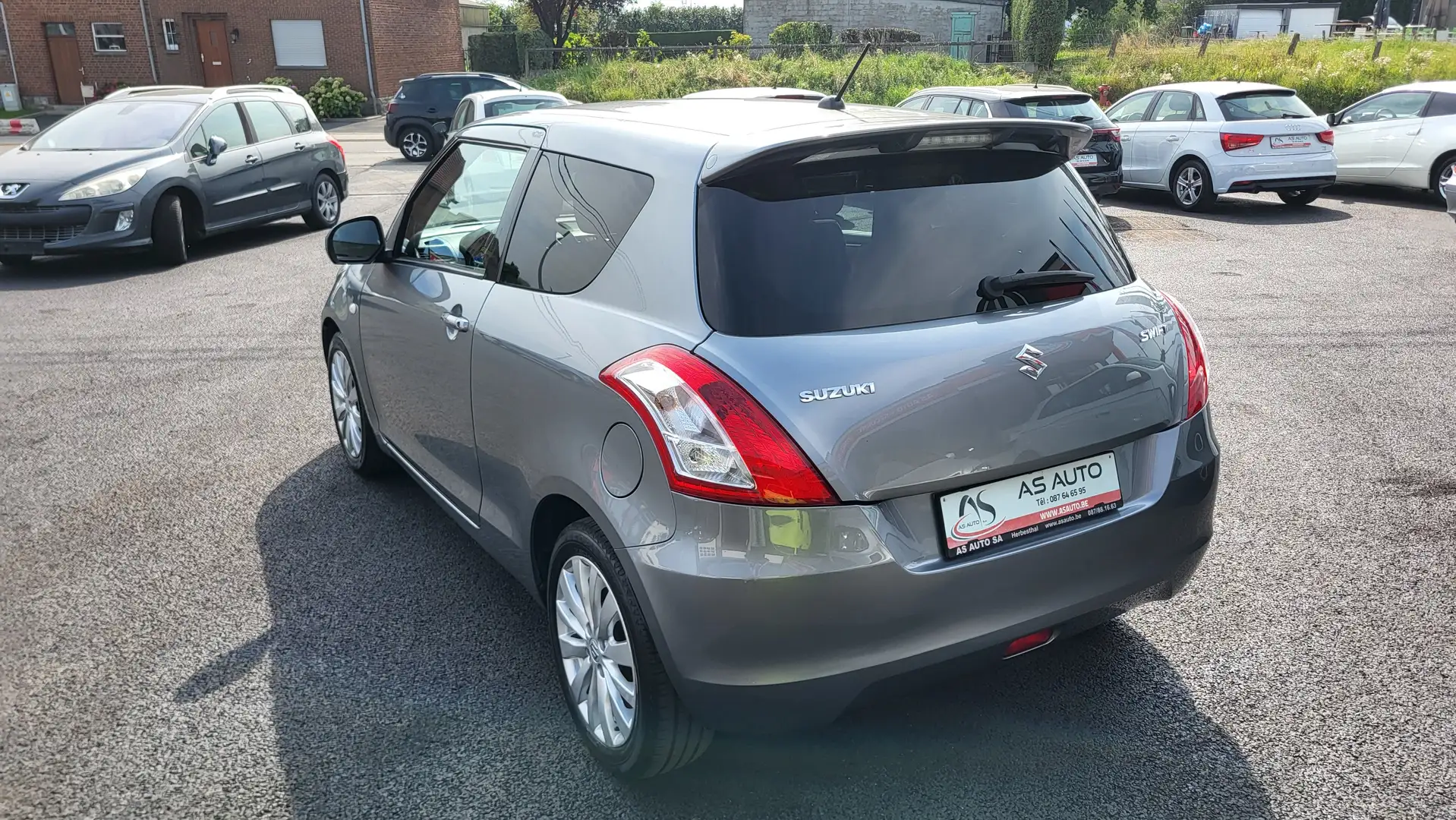 Suzuki Swift Berline 3P 1.2i 94cv GL Exterior Energy Gris - 2