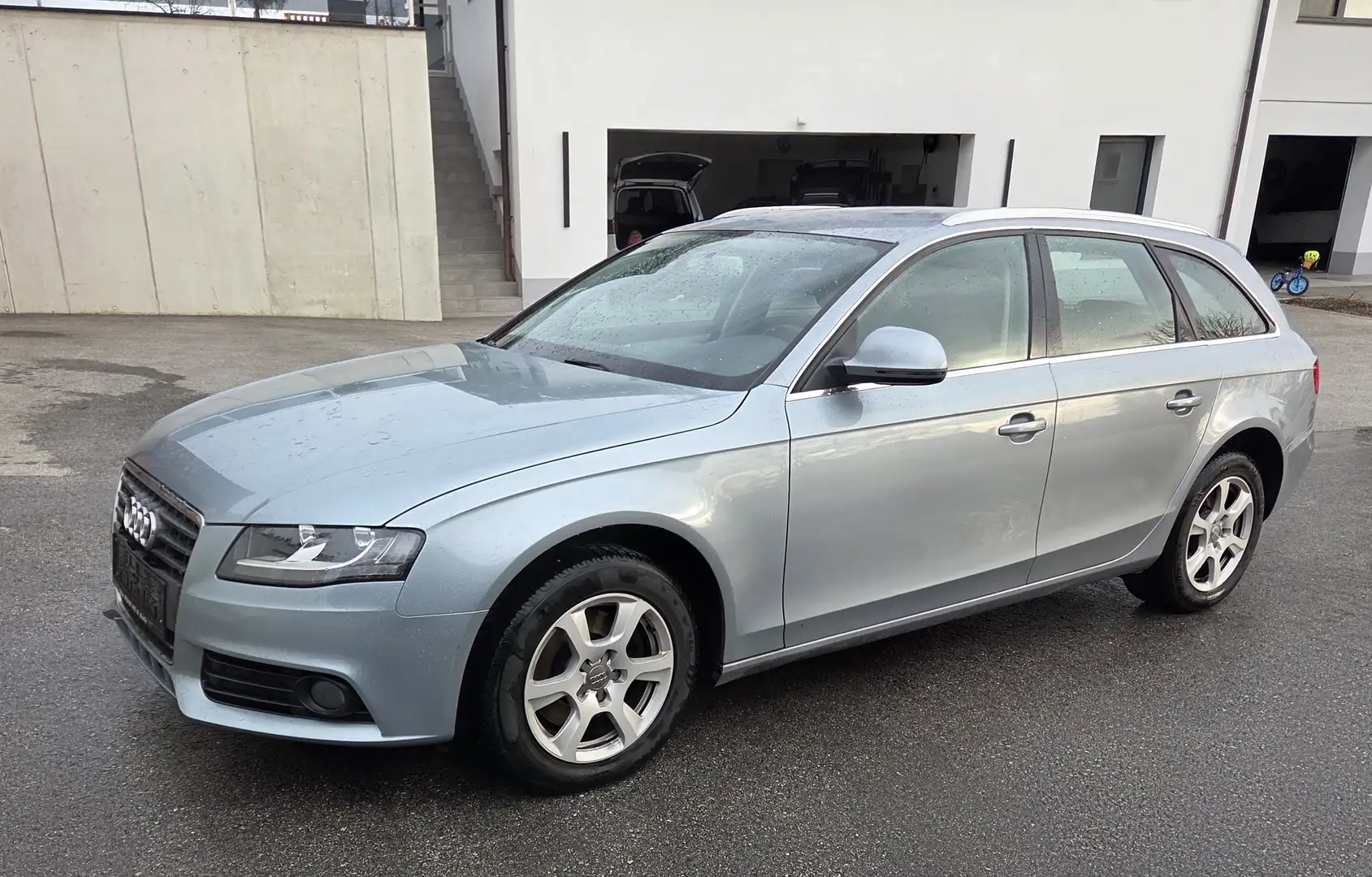 Audi A4 Avant 2,0 TDI DPF - 2