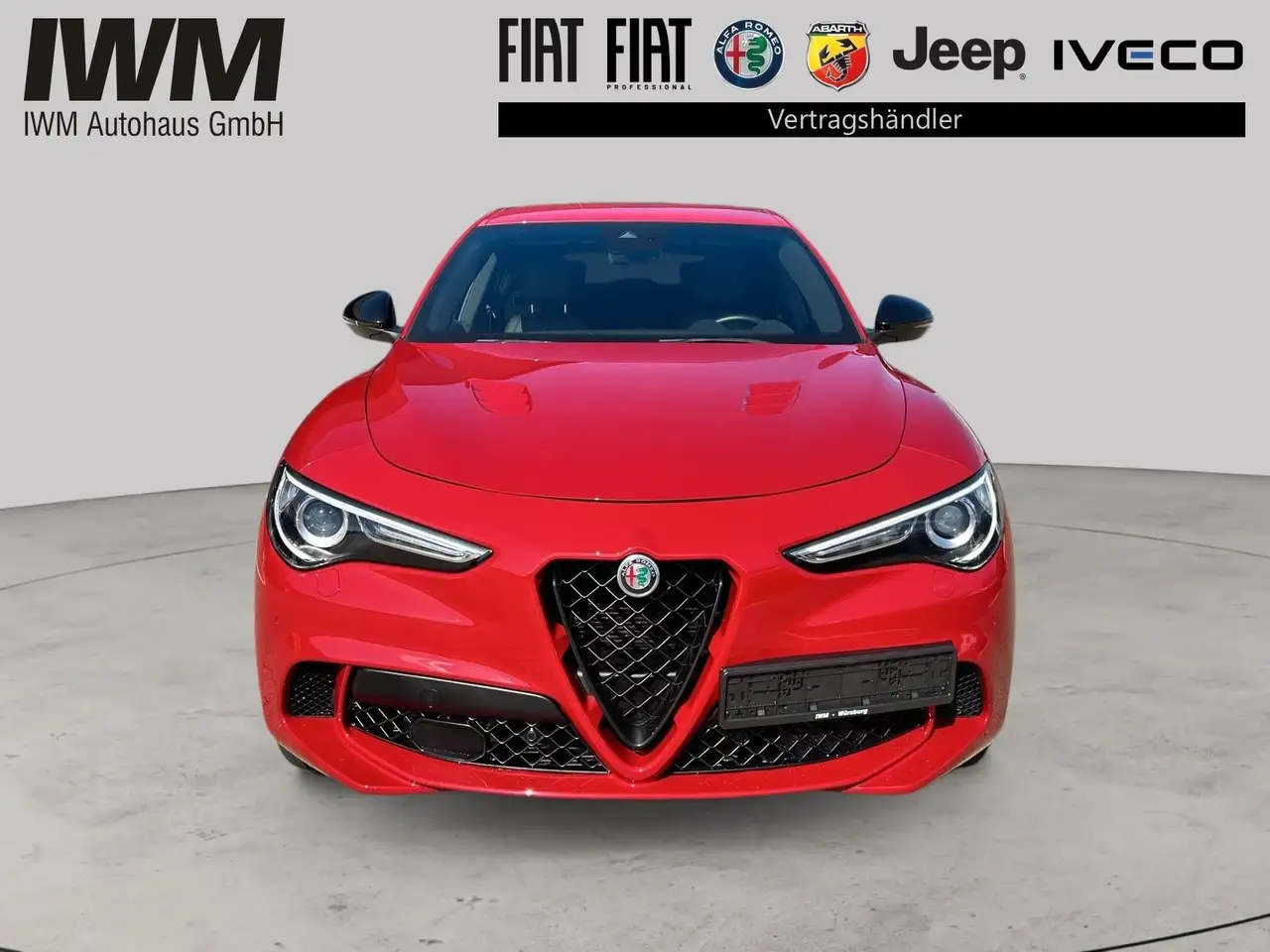 Alfa Romeo Stelvio 2023 — фото 8