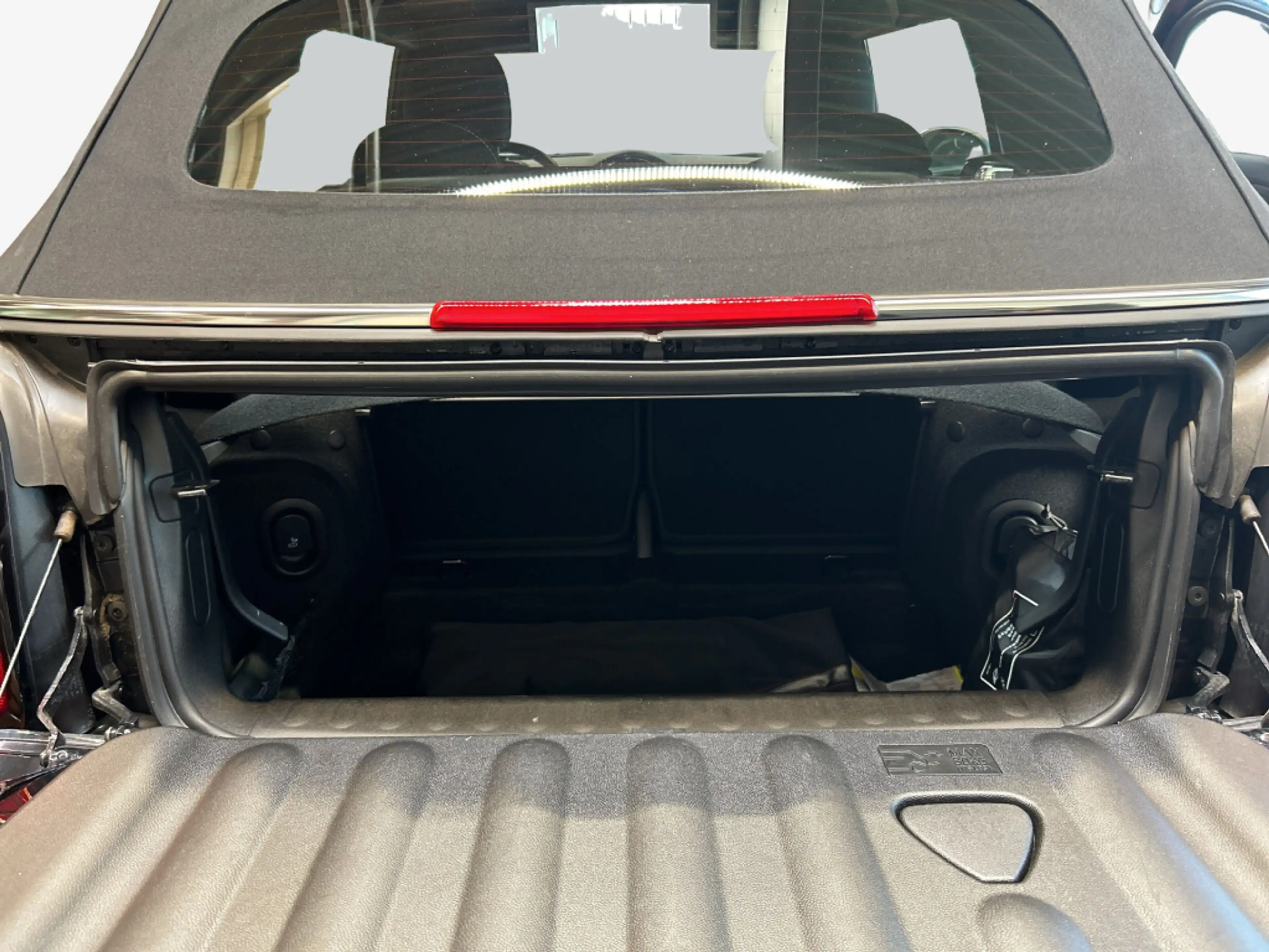 MINI Cooper Cabrio Cooper Cabrio Aut. Essential Trim LED Klima SHZ — photo 9