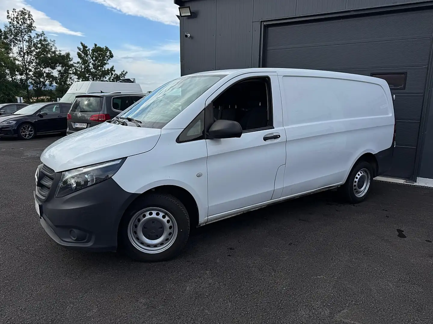 Mercedes-Benz Vito Vito 111 CDI lang Weiß - 2