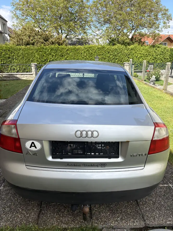 Audi A4 1,9 TDI, foto 4