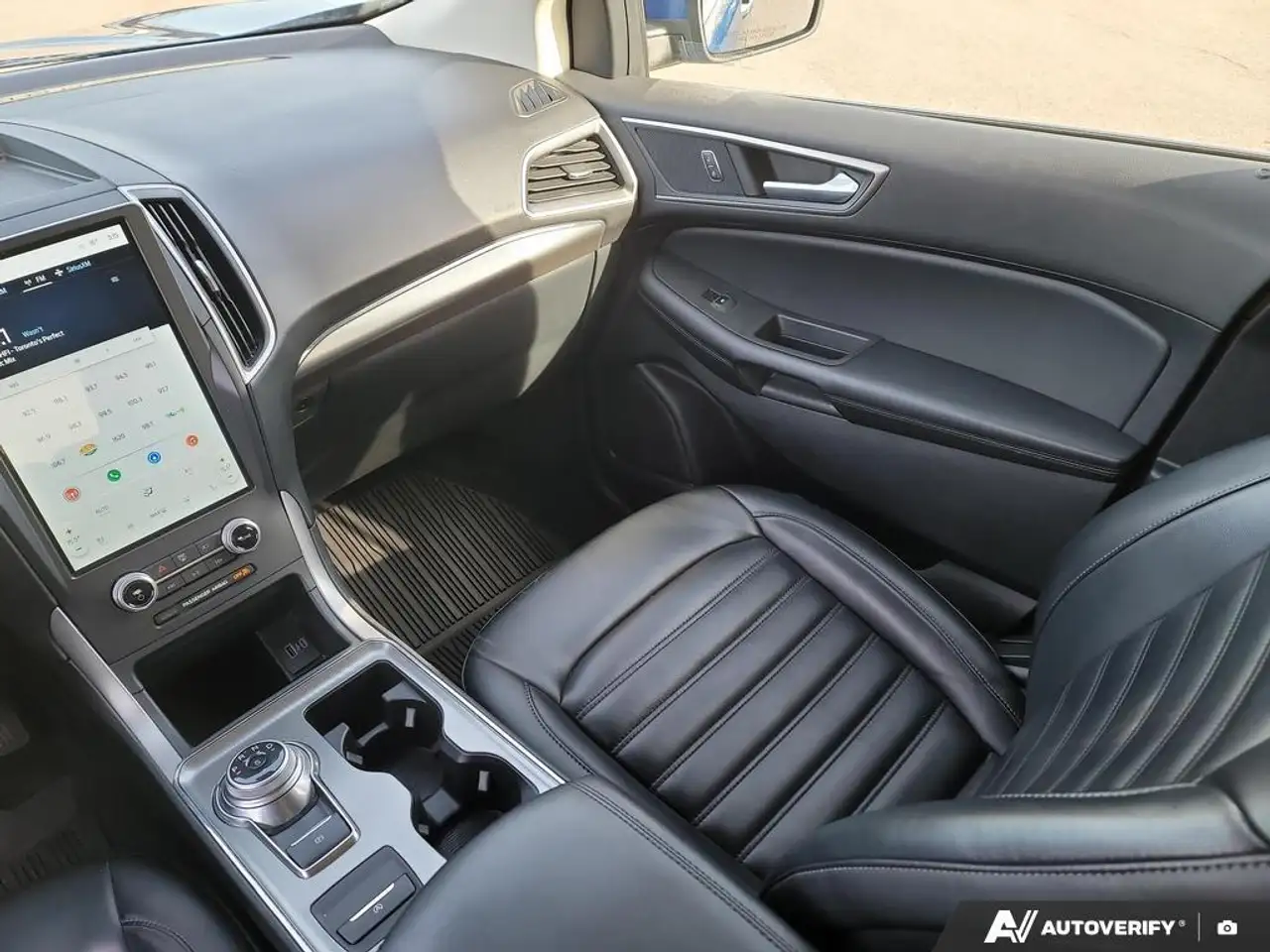 Ford Edge снимка Ford Edge