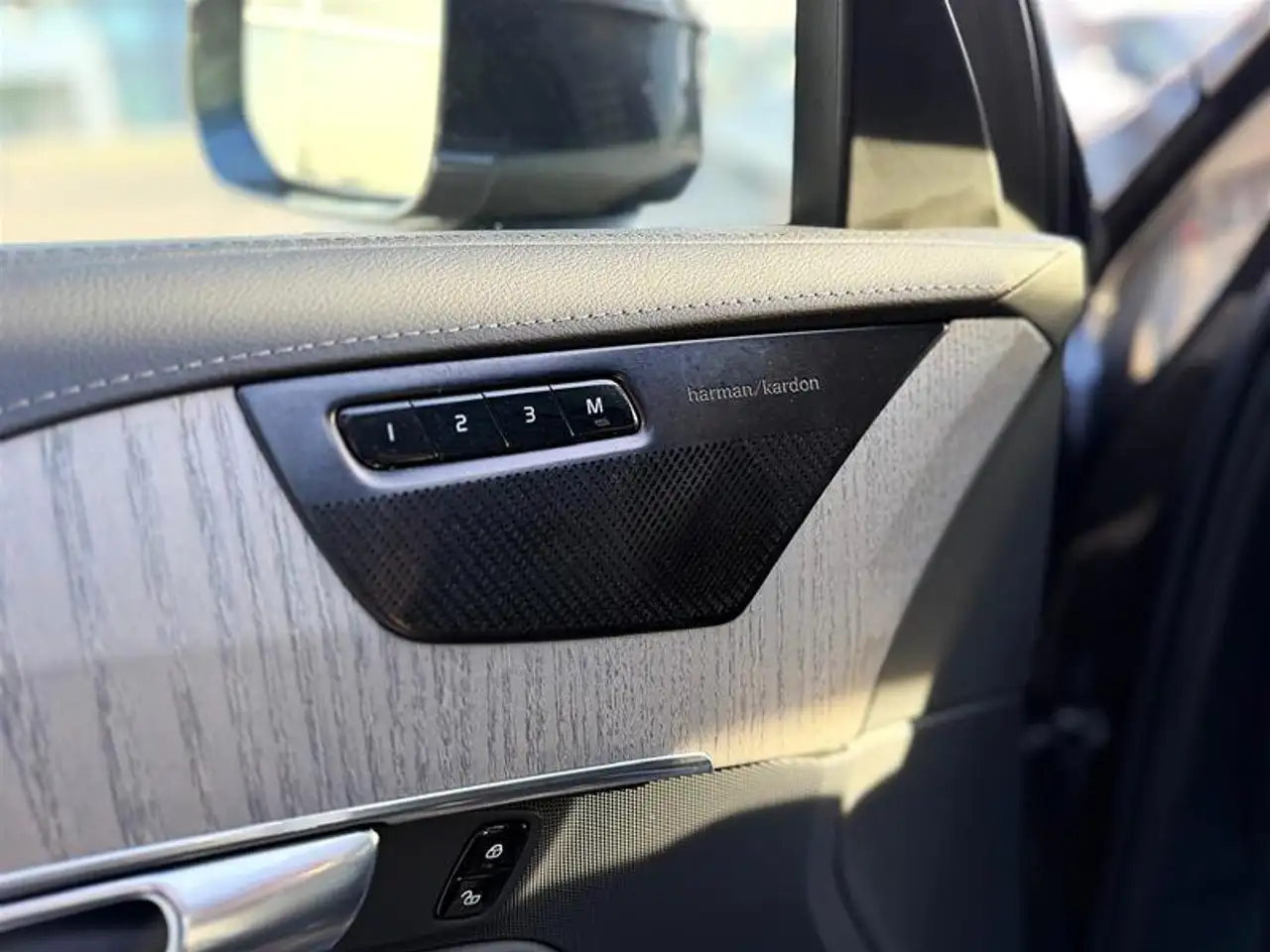 Volvo XC90 снимка Volvo XC90