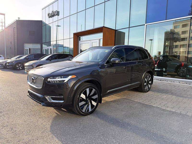 2025 Volvo XC90 T8 Ultra | 7 Pass | PHEV | Nappa | Clean thumb 6