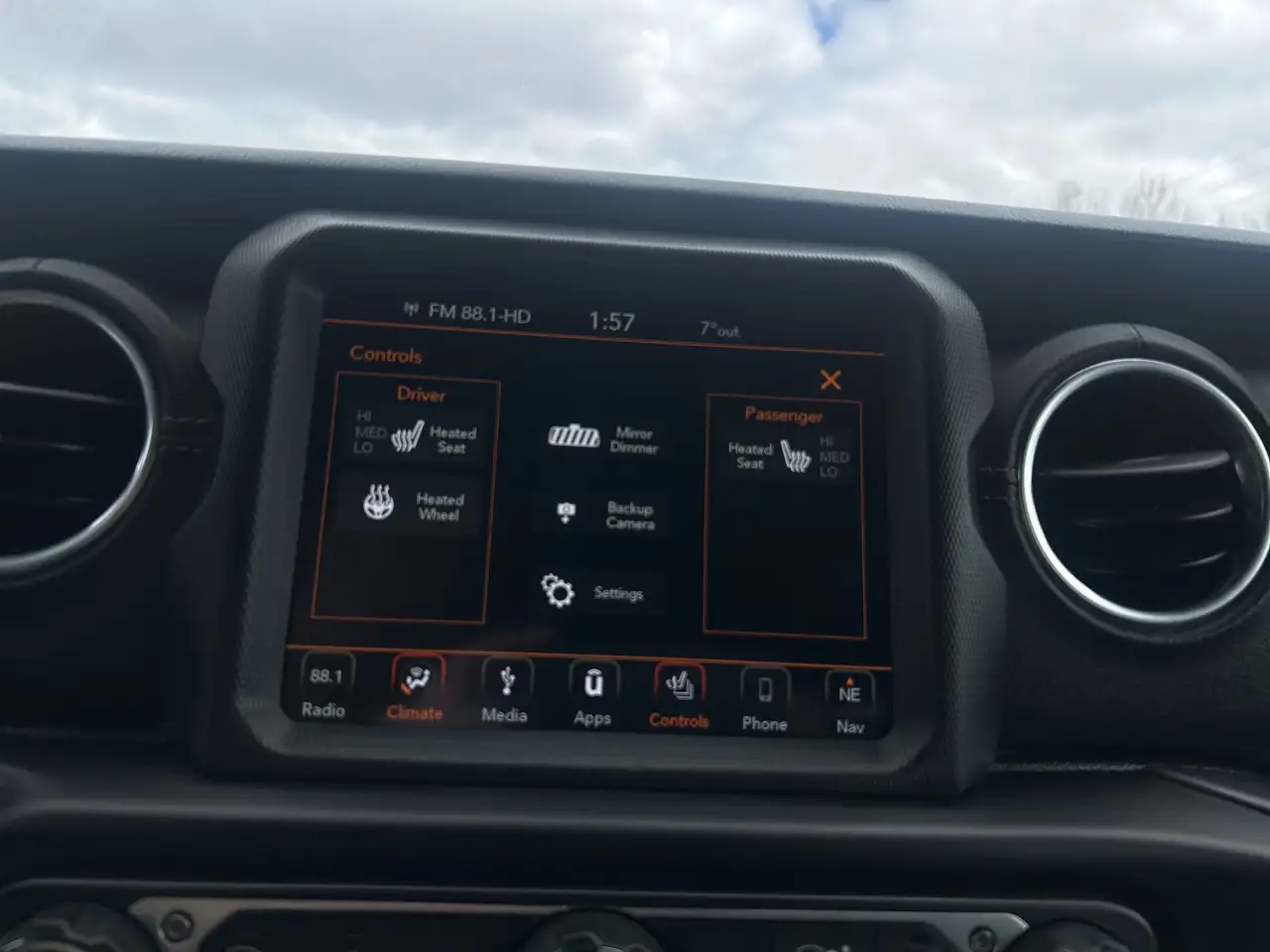 Jeep Wrangler снимка Jeep Wrangler