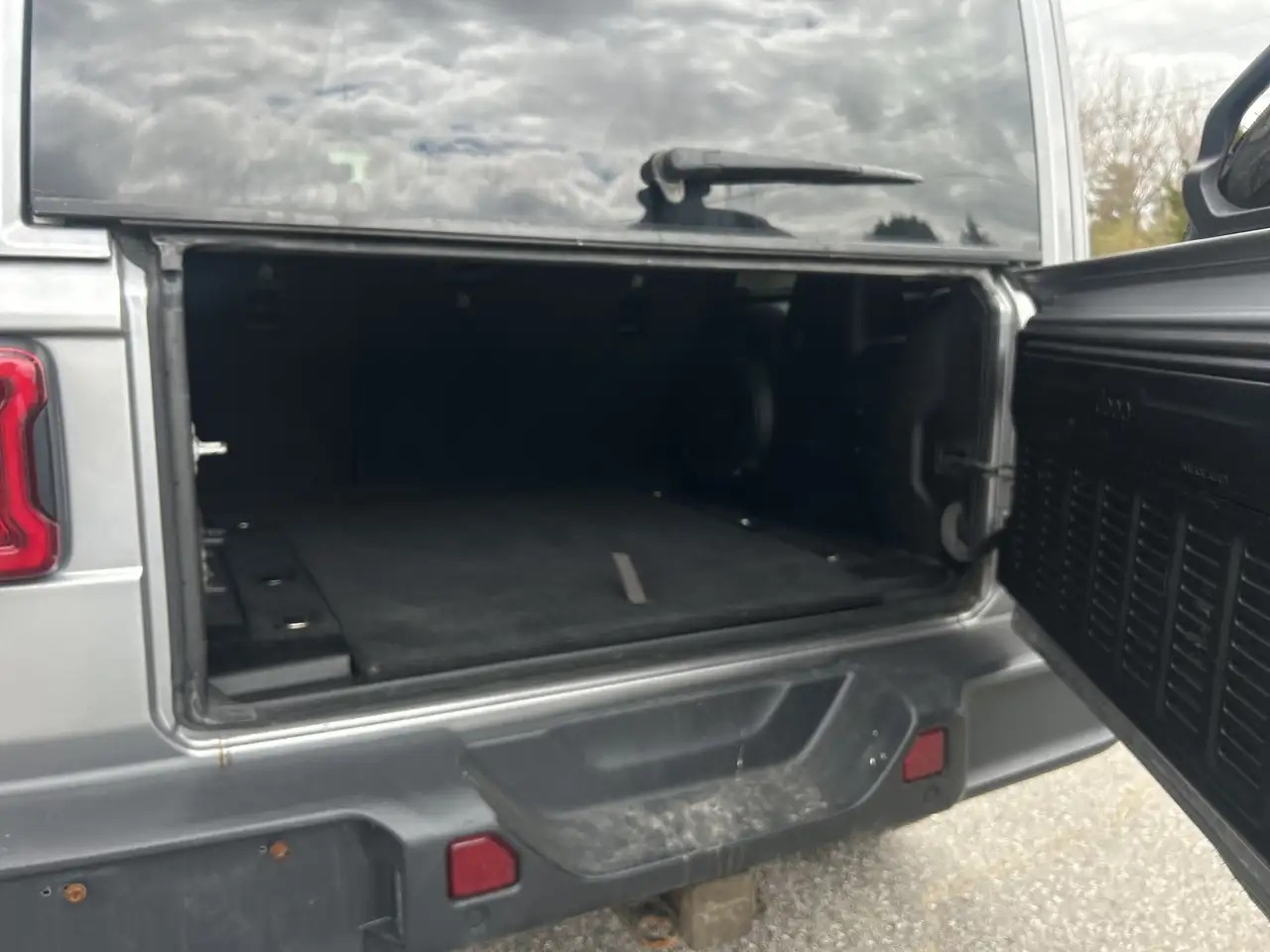 Jeep Wrangler снимка Jeep Wrangler
