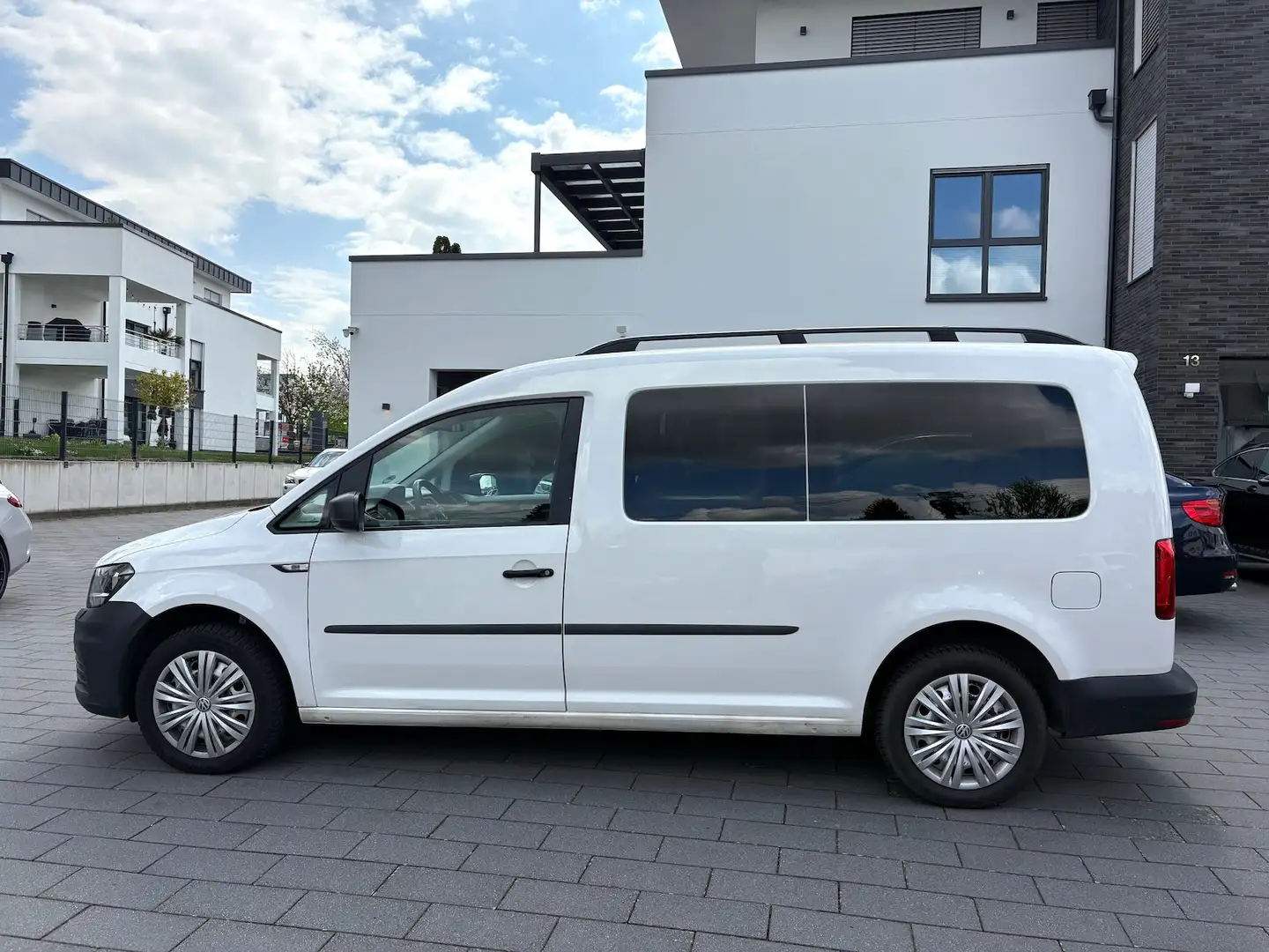 Volkswagen Caddy 2.0 TDI DSG NAVI KAMERA 5.SITZER ACC Weiß - 2