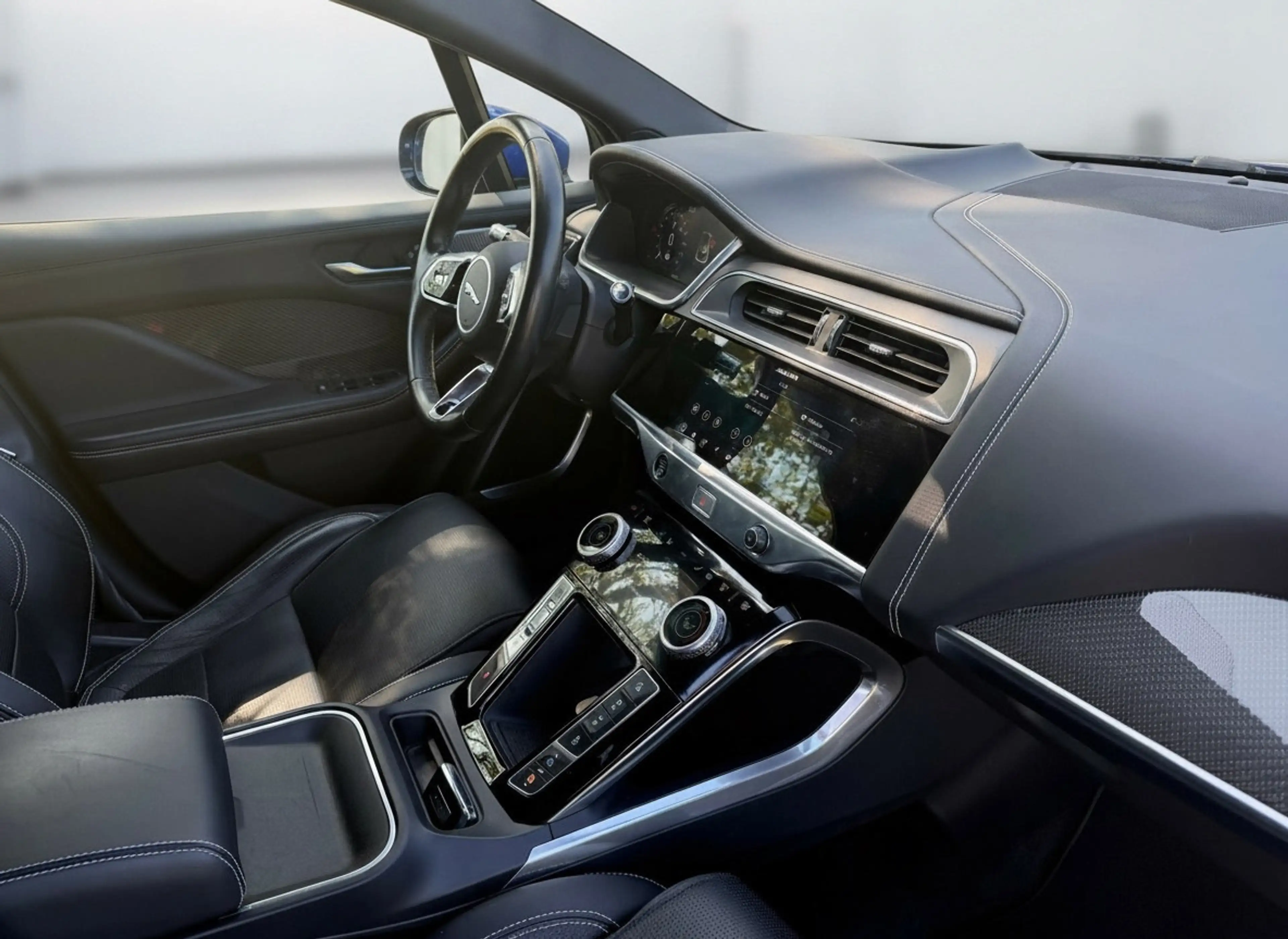 Jaguar I-Pace EV400 pk First Edition 90 kWh, VOL OPTIES, panoram — photo 13