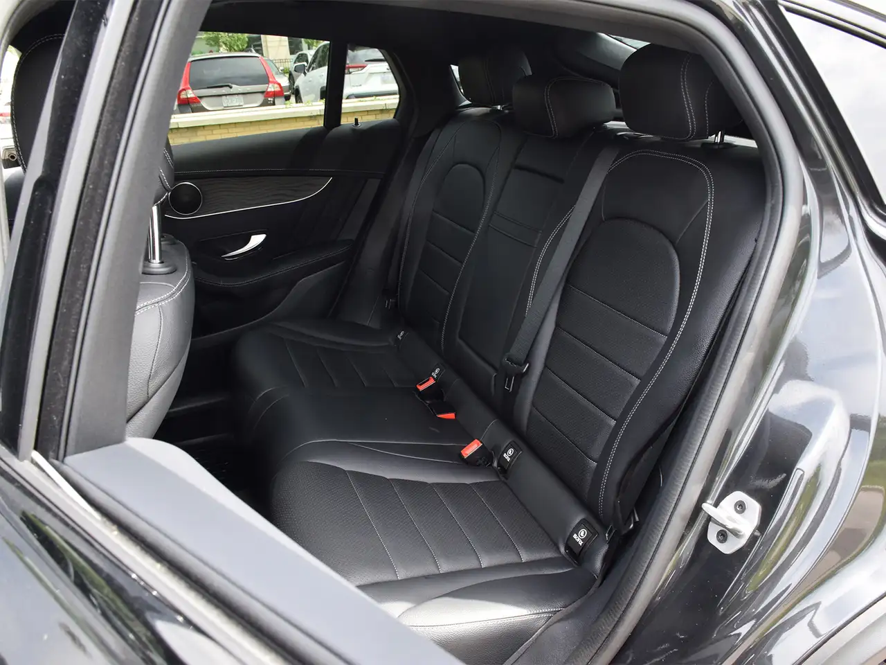 Mercedes-Benz GLC photo Mercedes-Benz GLC