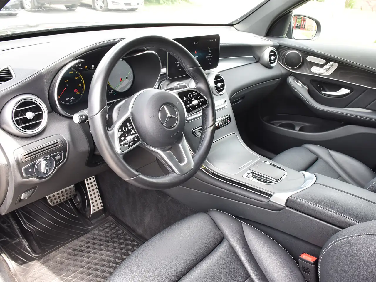 Mercedes-Benz GLC photo Mercedes-Benz GLC
