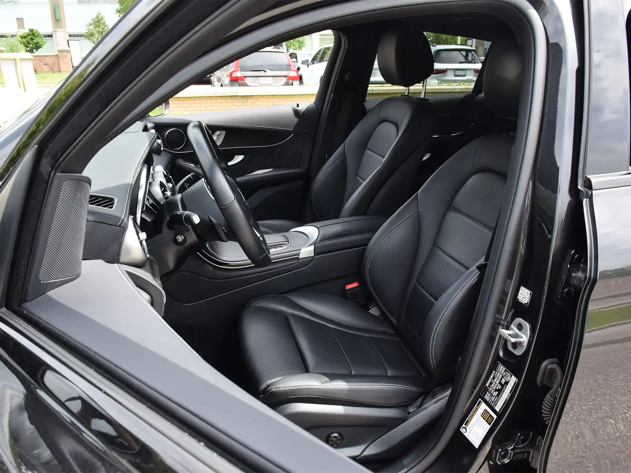 Mercedes-Benz GLC photo Mercedes-Benz GLC
