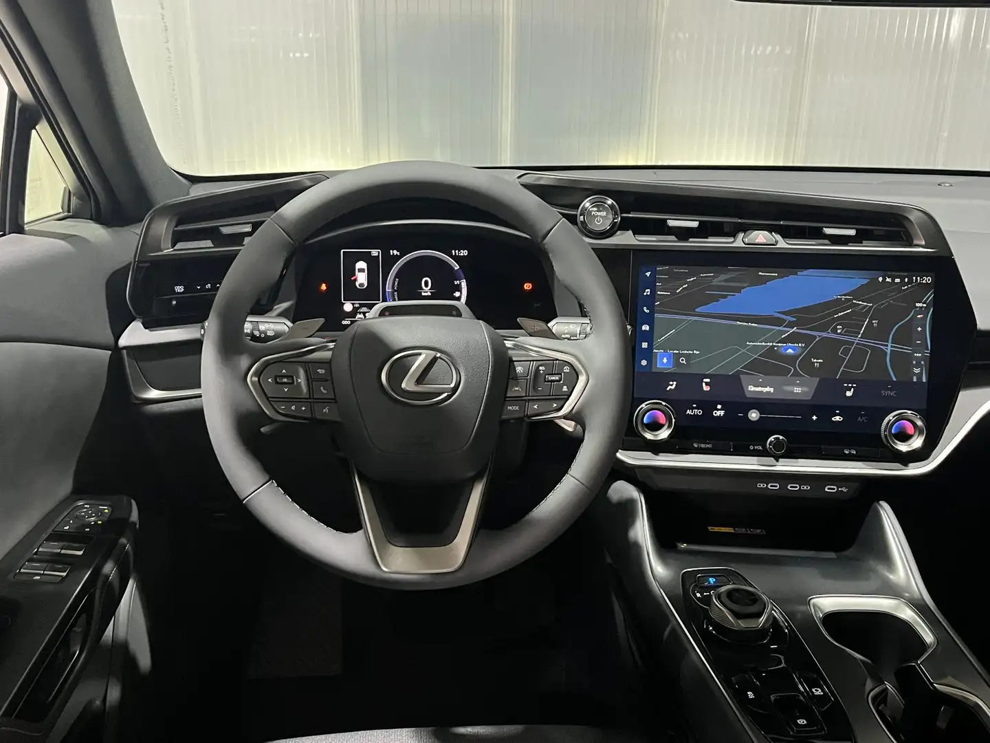 Lexus RZ 450e Comfort Line 71 kWh | 4WD| NIEUW Negru - 2