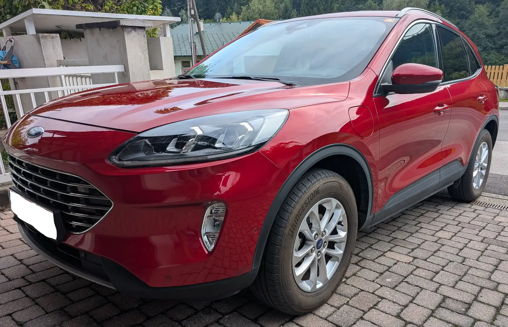 Ford Kuga Titanium X PHEV AHK*LED*SHZ Rot - 2