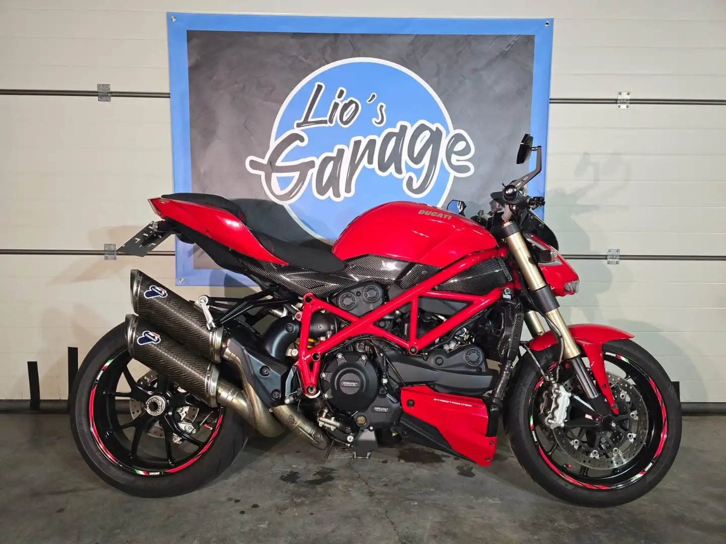 Ducati 848 - 1