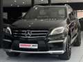 Mercedes-Benz ML 63 AMG *PERF-PACK*S-DACH*H&K*DISTR+*LGC7*MMRY crna - thumbnail 1