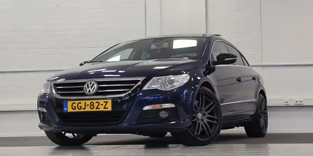 Volkswagen Passat main image