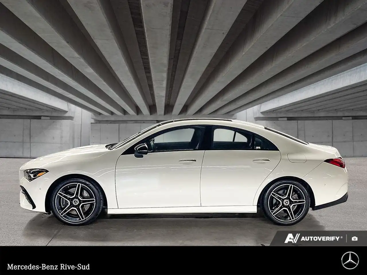 Mercedes-Benz CLA снимка Mercedes-Benz CLA