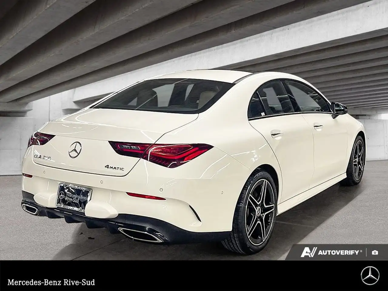 Mercedes-Benz CLA снимка Mercedes-Benz CLA