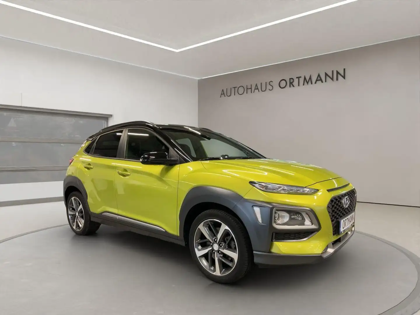 Hyundai KONA 1.6 Benzin "Style" 2WD Automatik Gelb - 1