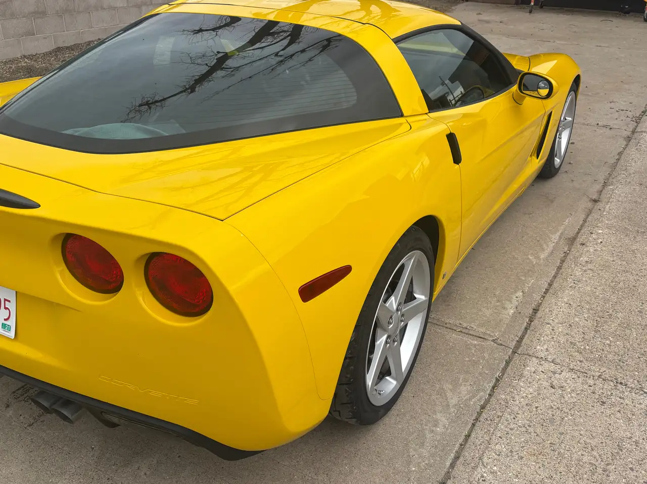 Chevrolet Corvette photo Chevrolet Corvette
