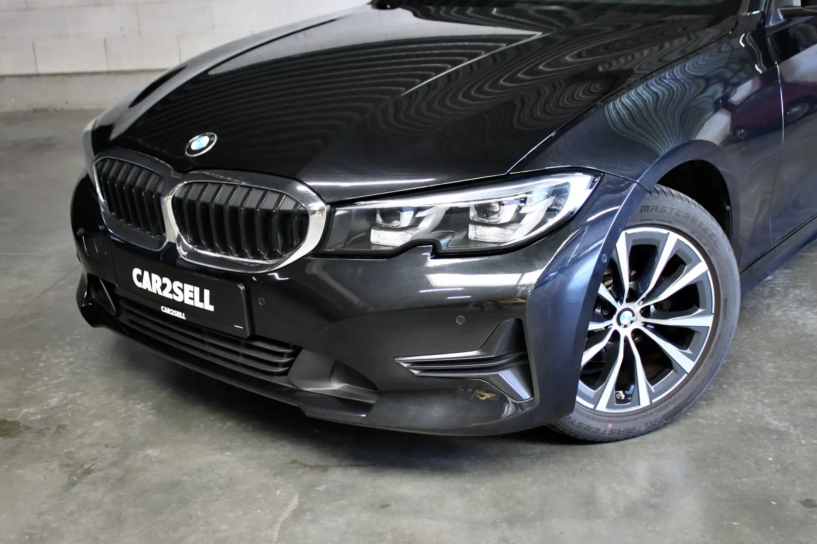BMW 318 da (150 pk) AIRCO/NAVI/LED/BTW INCL *12M GARANTIE* Zwart - 2