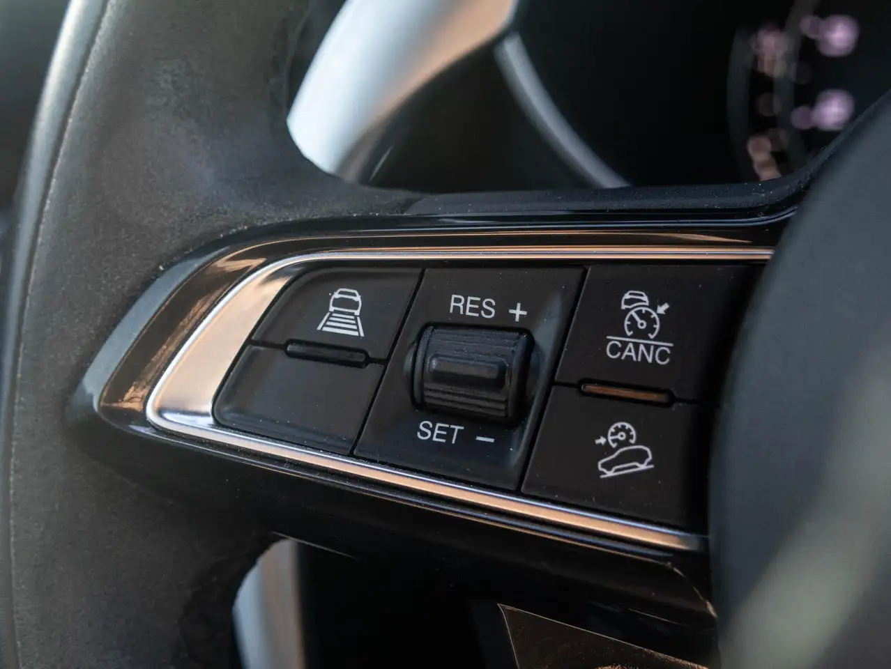 Alfa Romeo Stelvio 2023 — фото 18