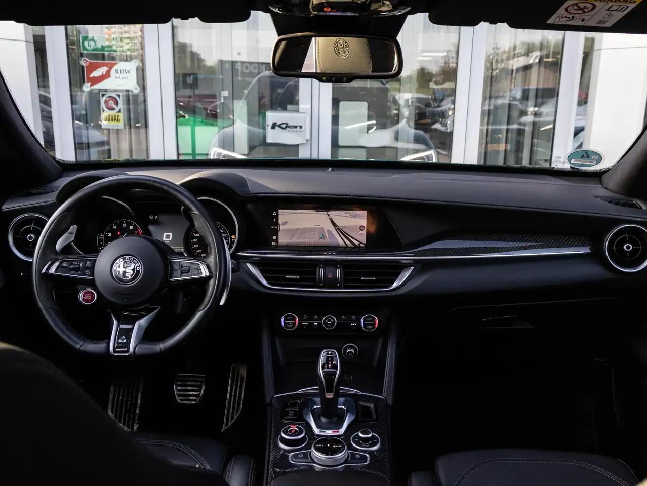 Alfa Romeo Stelvio 2023