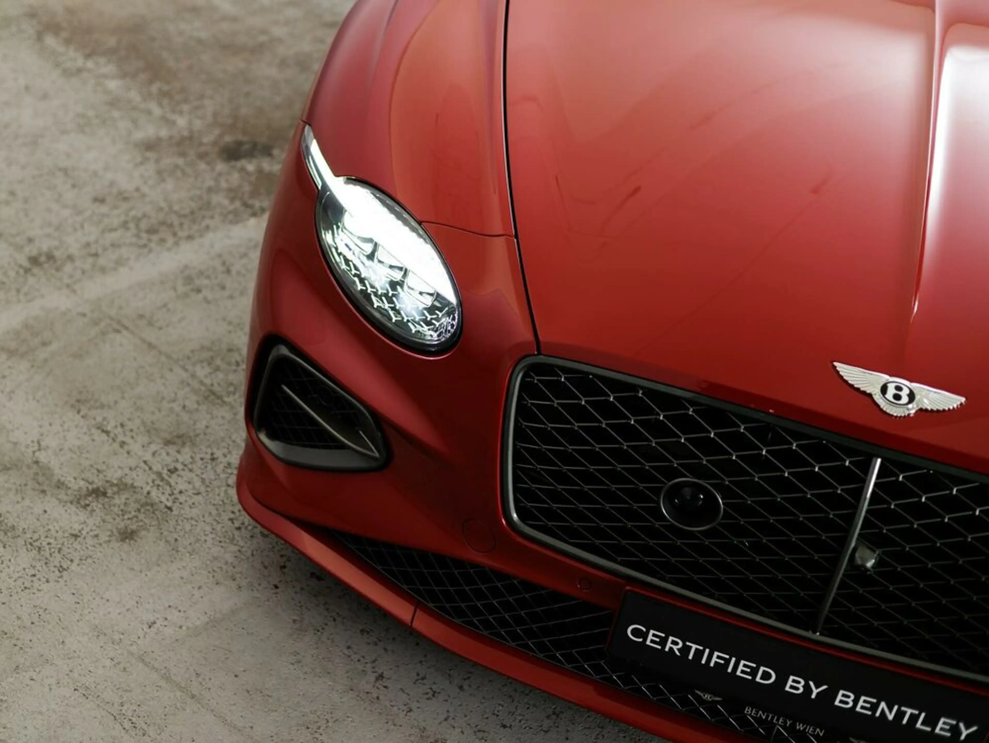 Bentley Continental GT Speed First Edition V8 Hybrid — photo 12