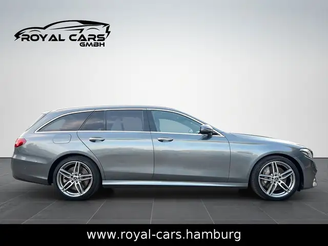 Mercedes-Benz E-Class view 6