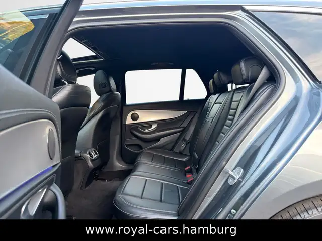 Mercedes-Benz E-Class view 14