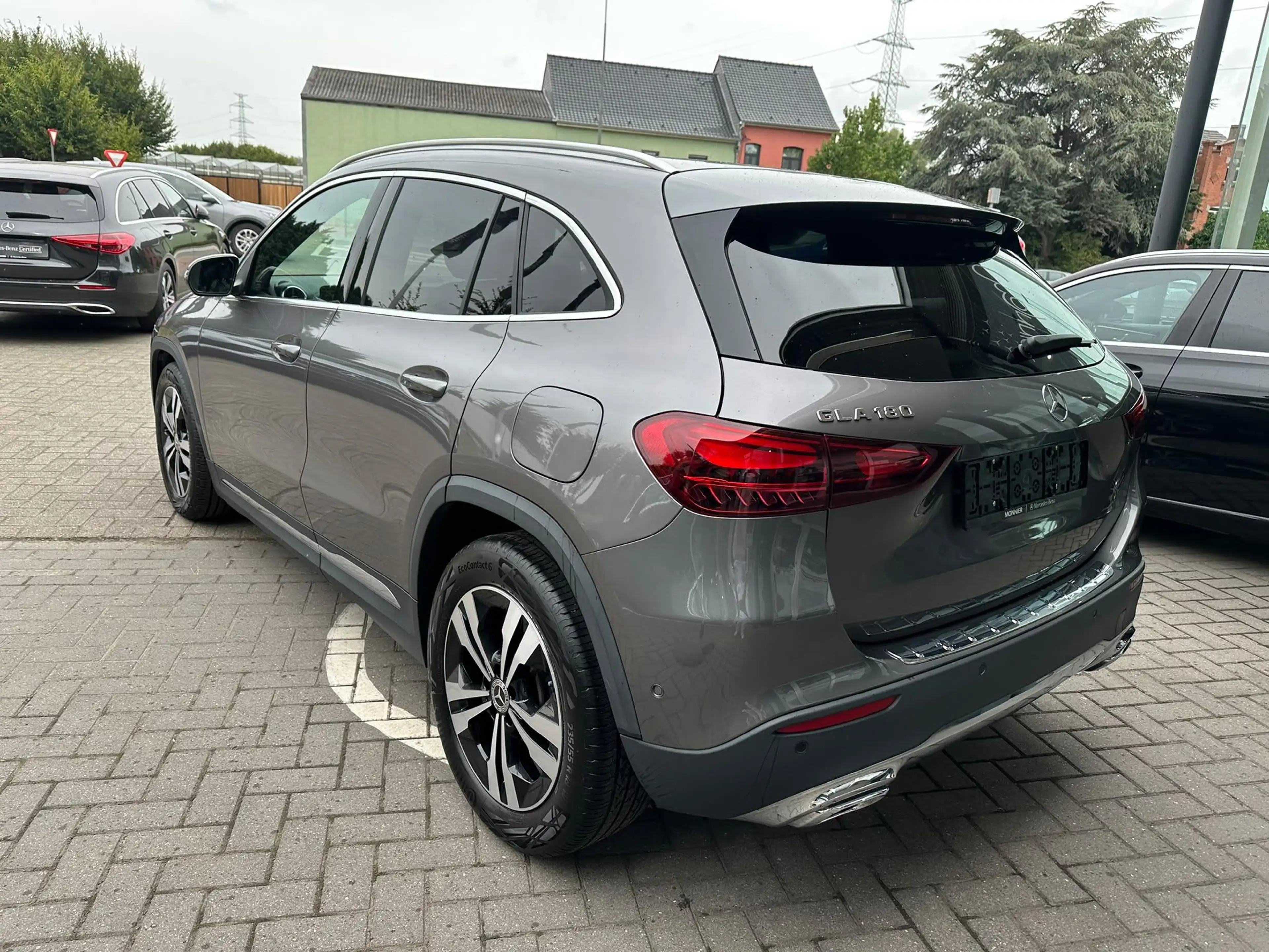 Mercedes-Benz GLA 180 GLA Business Line — photo 3