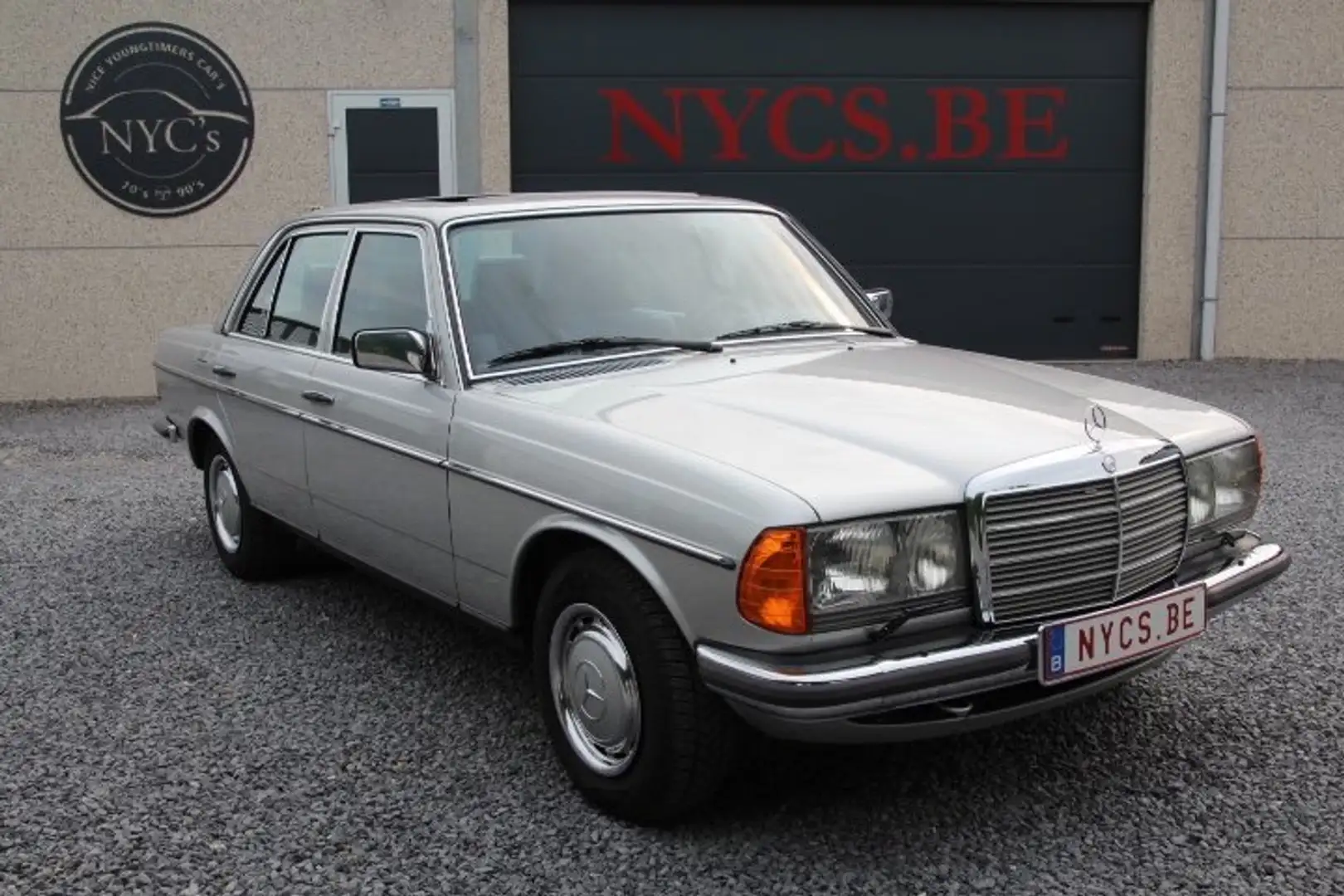 Mercedes-Benz 280 280E W123-State collection Silber - 1