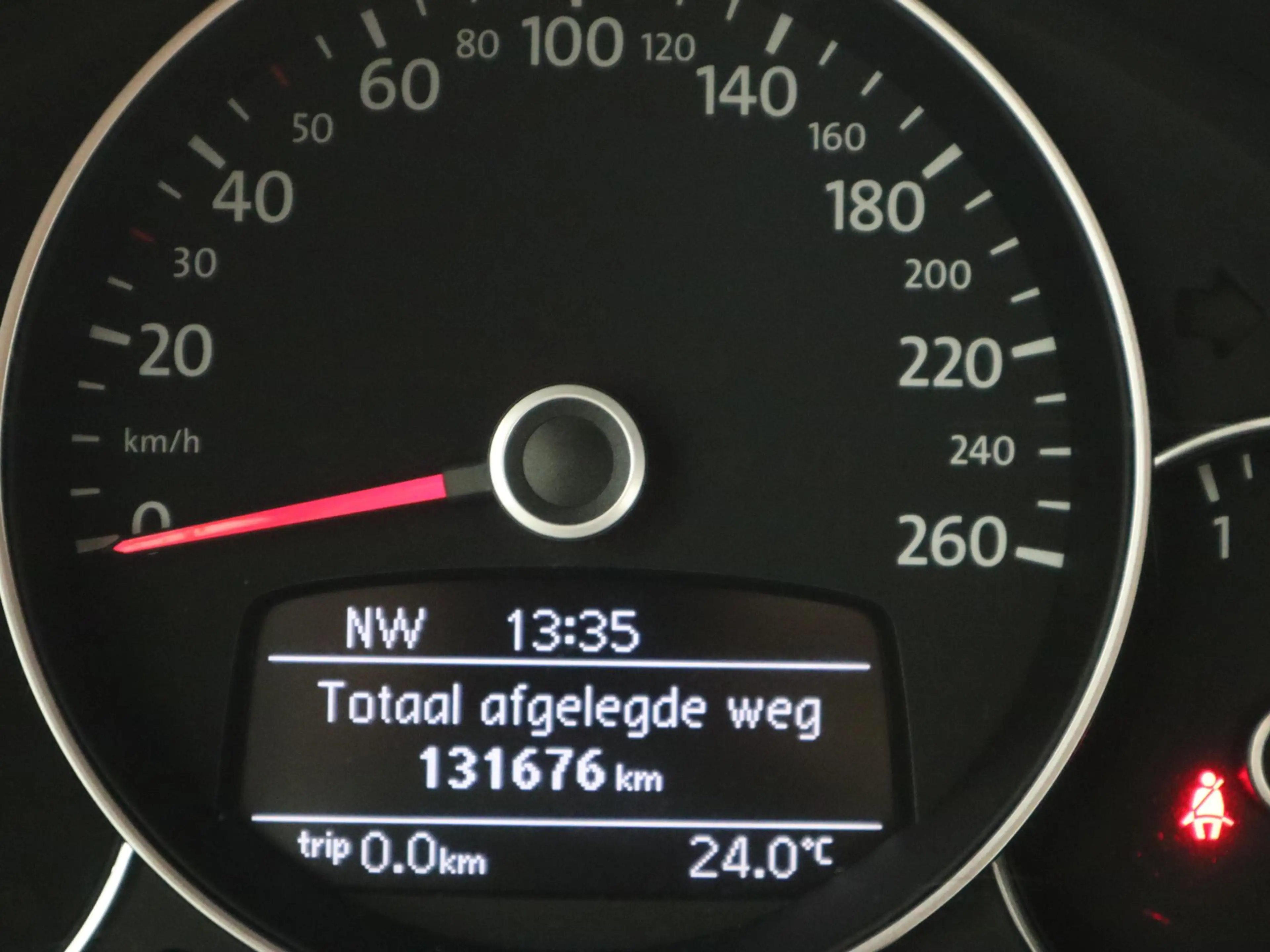 Volkswagen Beetle 1.2 TSI Design NAVI / CLIMA / PDC / BLUETOOTH / CR — photo 26