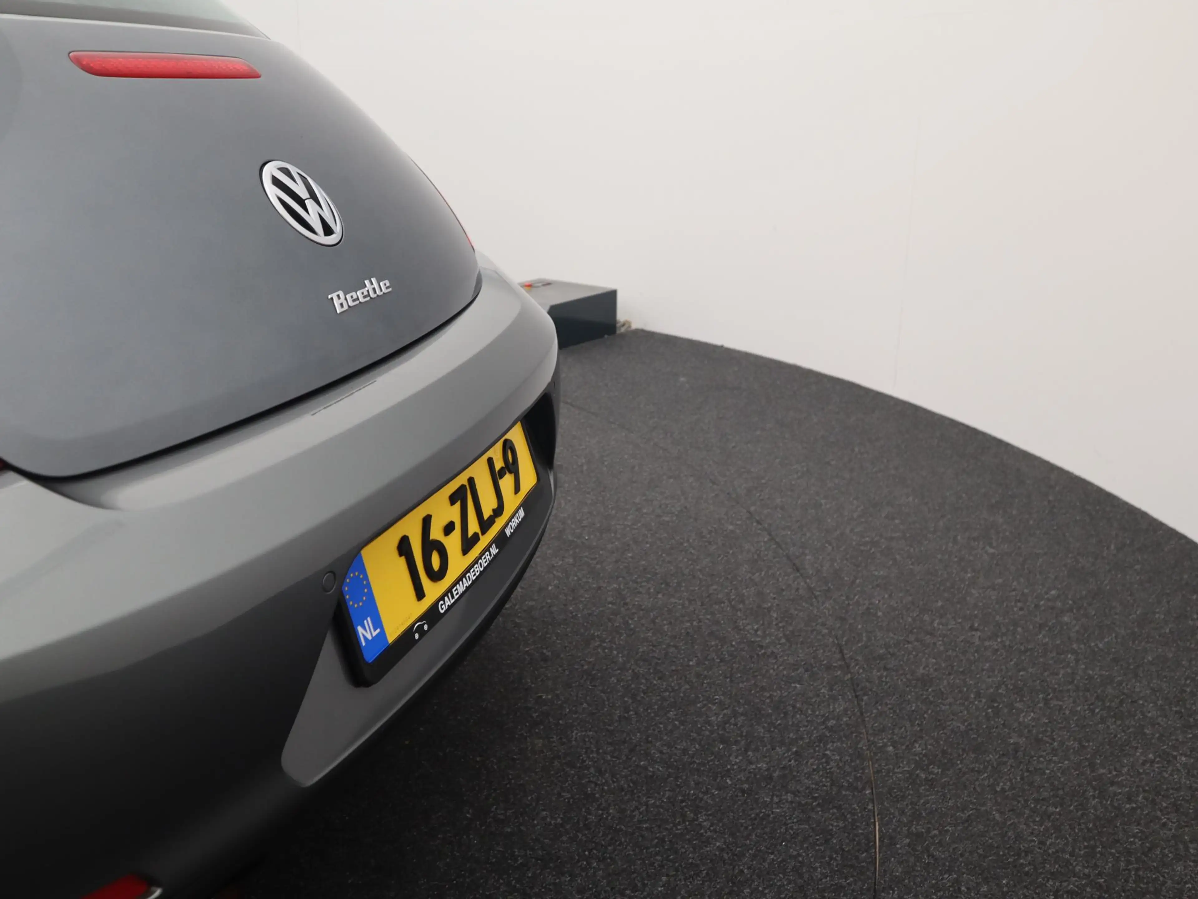 Volkswagen Beetle 1.2 TSI Design NAVI / CLIMA / PDC / BLUETOOTH / CR — photo 5