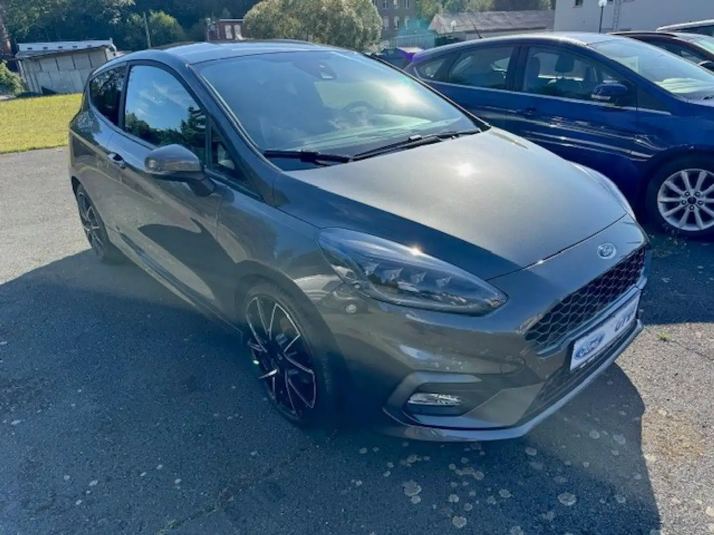 Ford Fiesta ST Grau - 2