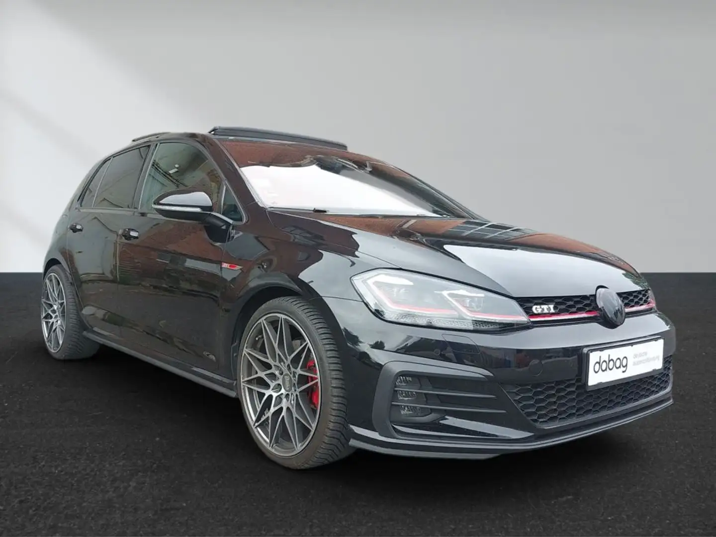 Volkswagen Golf Golf GTI DSG PANO Leder REMUS MAM Felgen SHZ PDC - 2