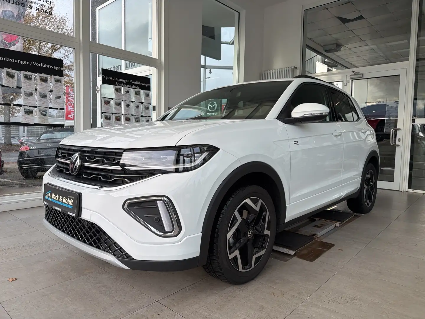 Volkswagen T-Cross R-Line 1.0TSI VOLL LED+AHK+DISCOVER PRO Weiß - 1