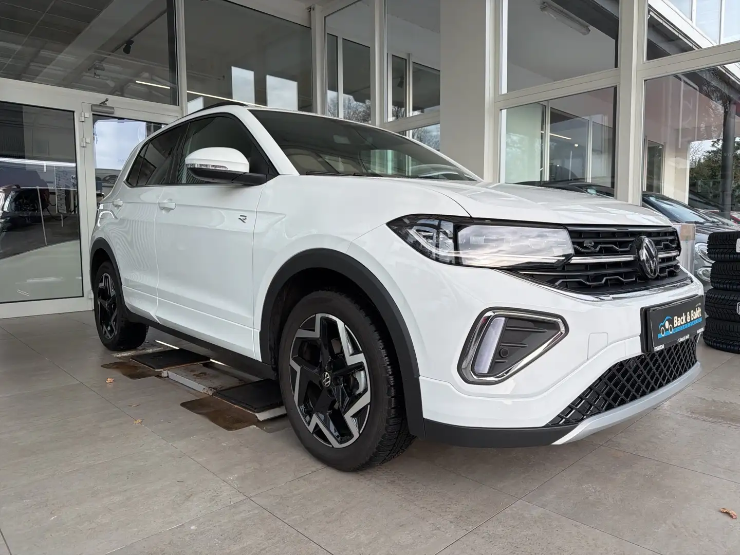 Volkswagen T-Cross R-Line 1.0TSI VOLL LED+AHK+DISCOVER PRO Weiß - 2