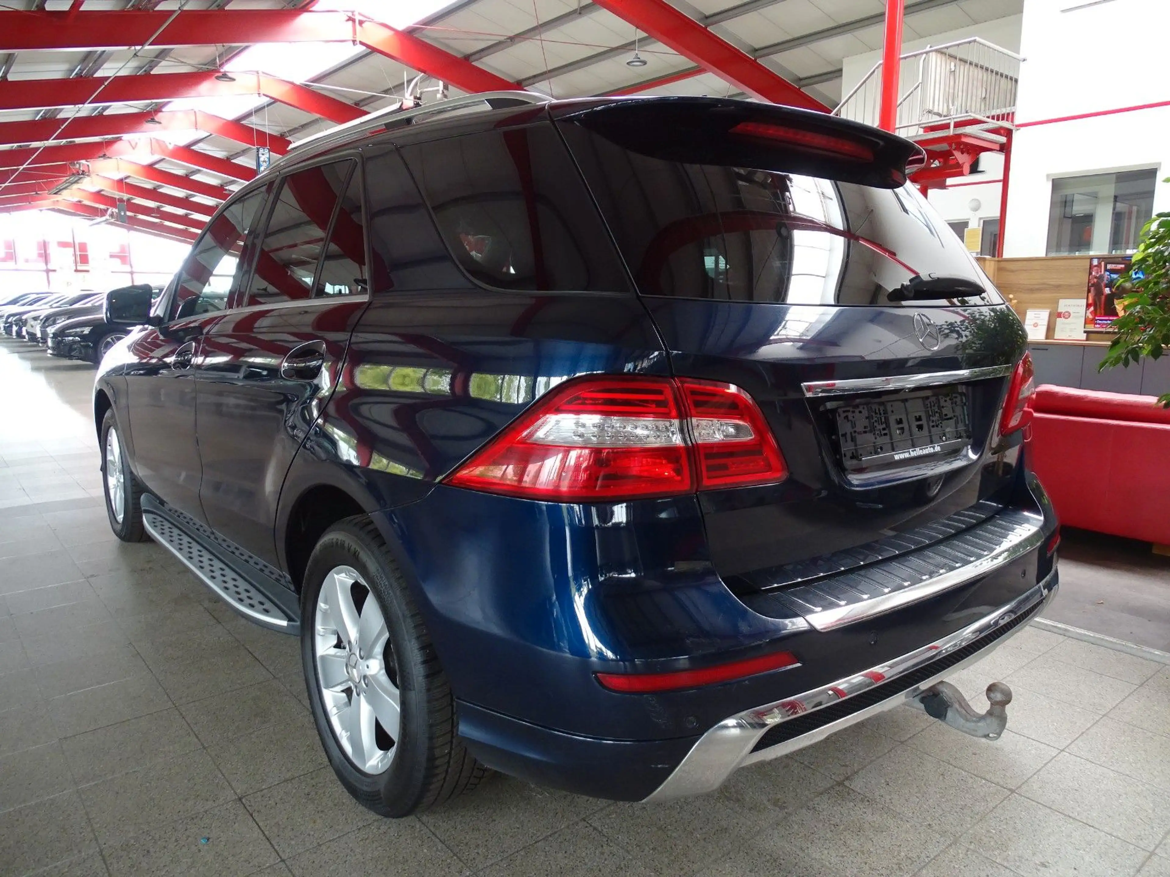 Mercedes-Benz ML 350 CDI BlueTec 4Matic*AHK+PANO+LEDER — photo 4