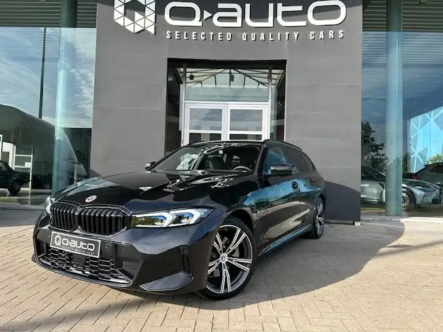 BMW 320 e Touring xDrive M Sport / HUD / Trekh / ACC / 19"