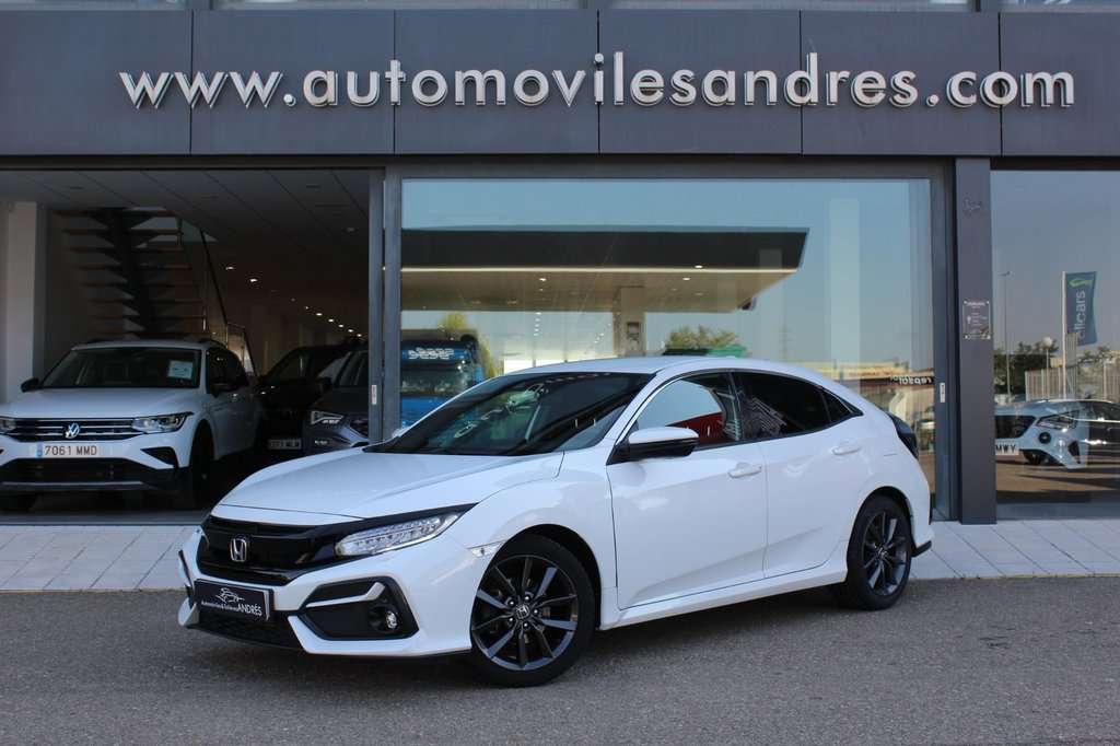 Honda Civic 1.0 VTEC Turbo Elegance Navi CVT - foto 1