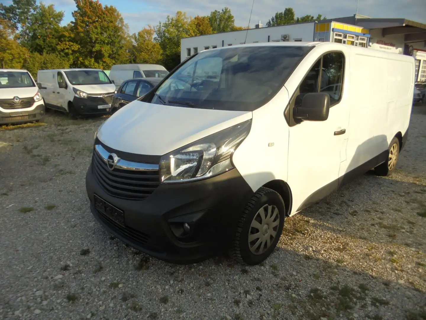 Opel Vivaro B 1.6 CDTI L2H1 2,9t ~ 1.Hd ~ AHK ~ Klima Weiß - 1