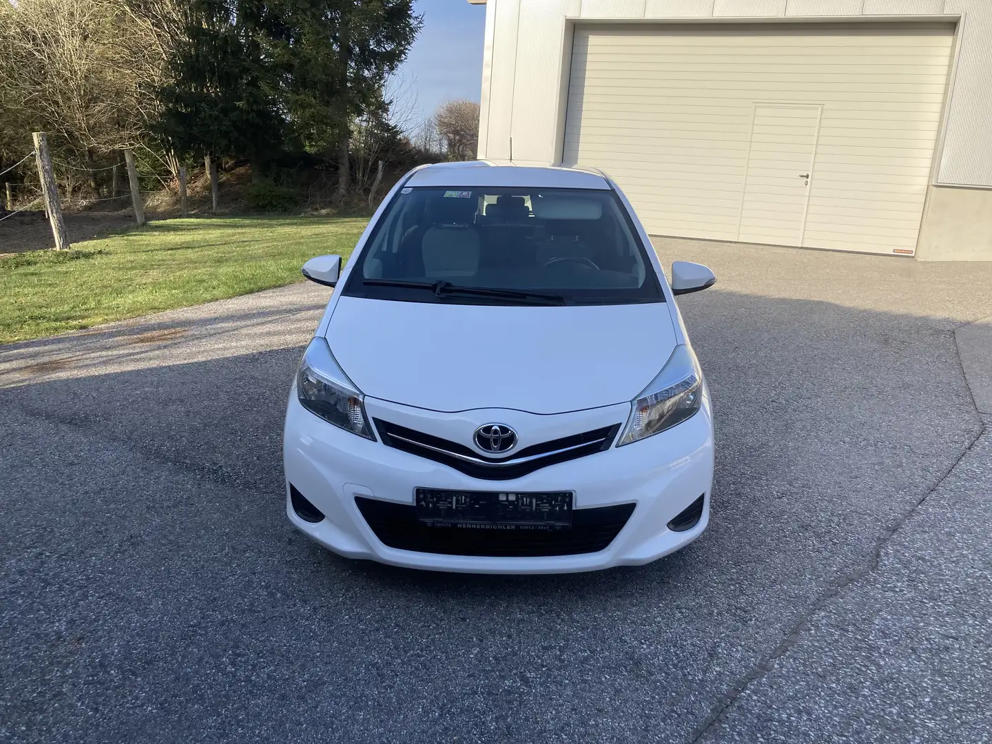Toyota Yaris - 1