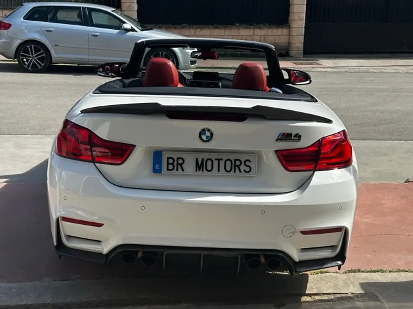 BMW M4 M4A Competition Blanc - 2