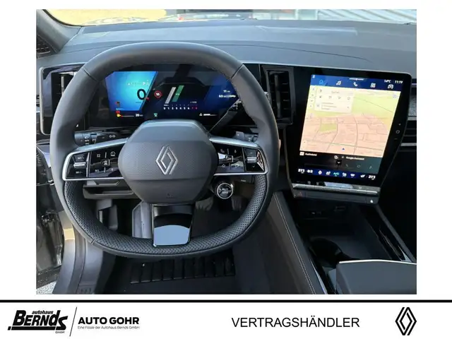 Renault Austral view 10